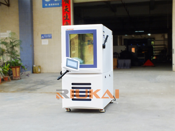 高低溫試驗箱——瑞凱儀器